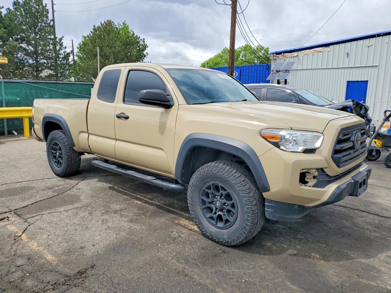2019 TOYOTA TACOMA SR V6 photo 7