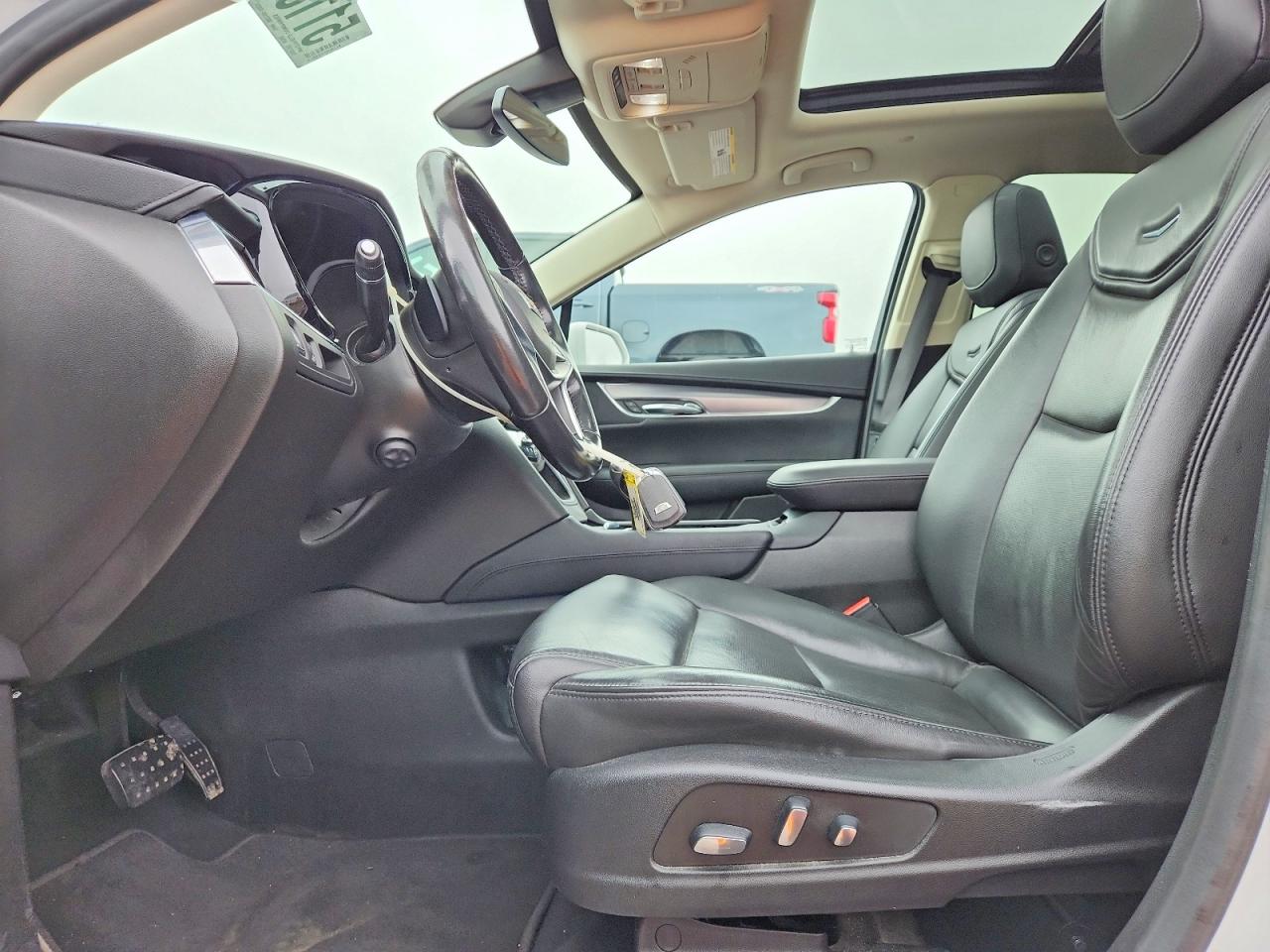 2019 CADILLAC XT5 LUXURY photo 13