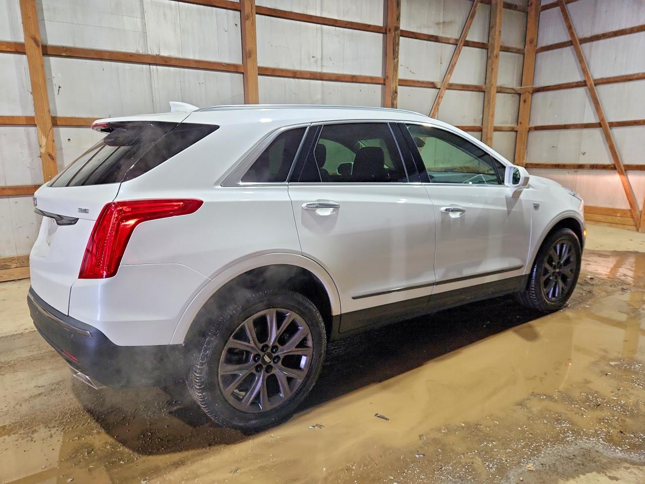 2019 CADILLAC XT5 LUXURY photo 5