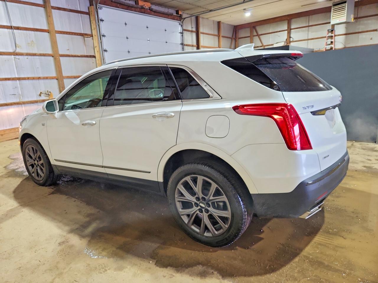 2019 CADILLAC XT5 LUXURY photo 3