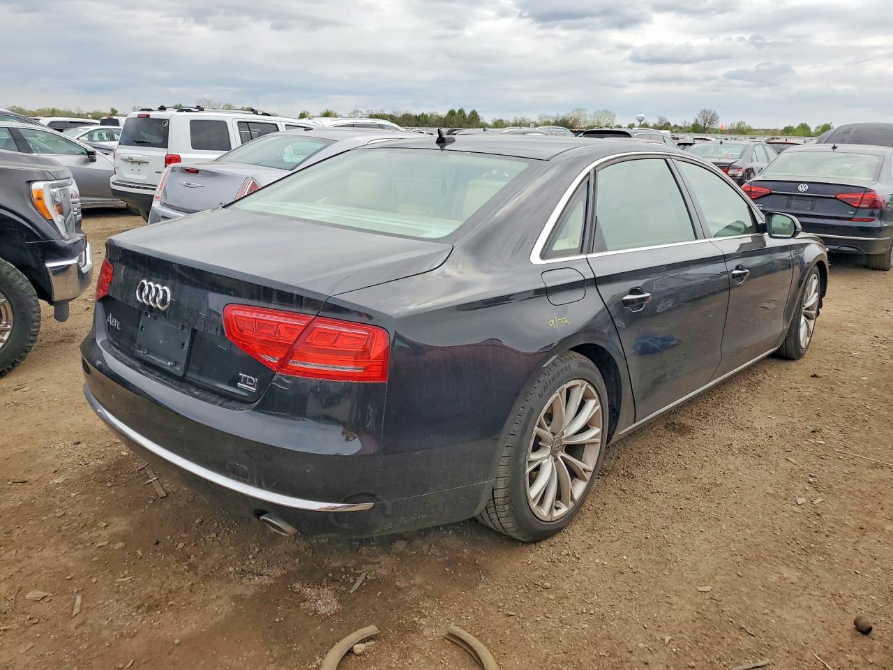 2014 AUDI A8 L TDI QUATTRO photo 3