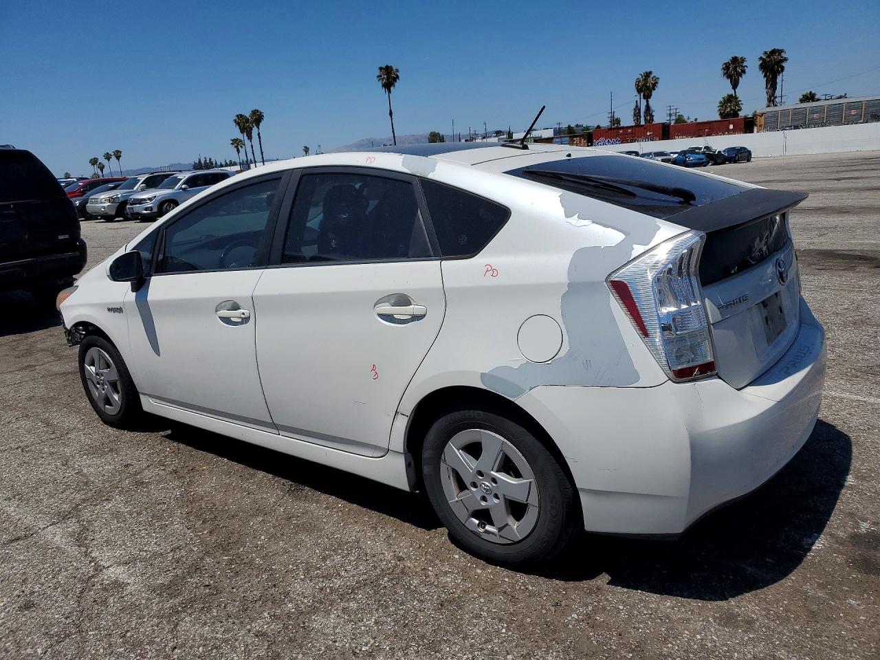 2010 TOYOTA PRIUS IV photo 4