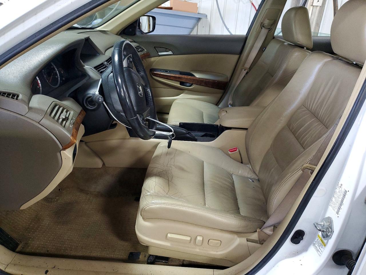 2009 HONDA ACCORD EXL photo 13