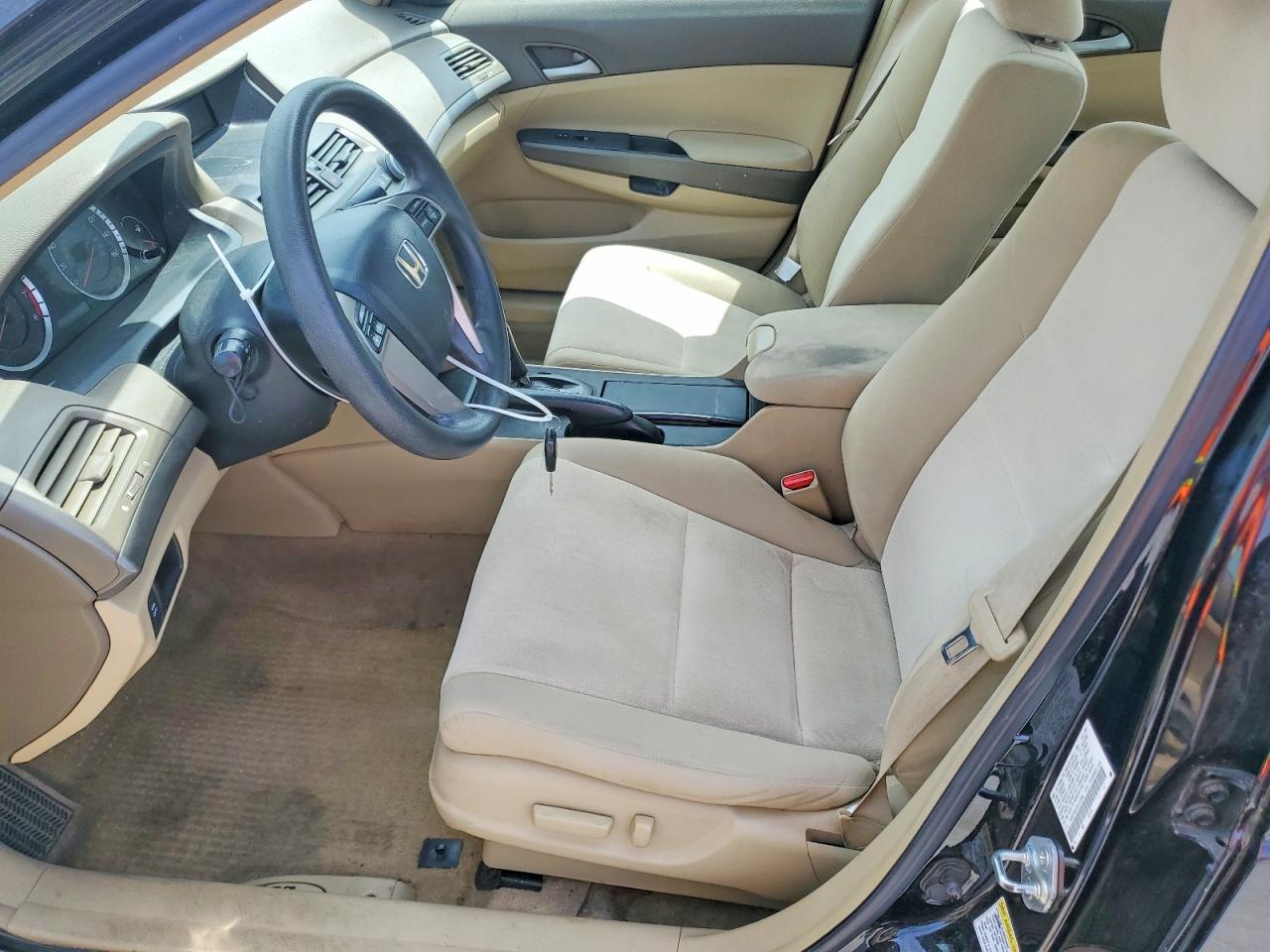 2009 HONDA ACCORD LXP photo 13