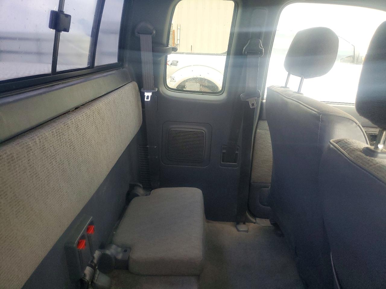 1999 TOYOTA TACOMA XTRACAB PRERUNNER photo 28