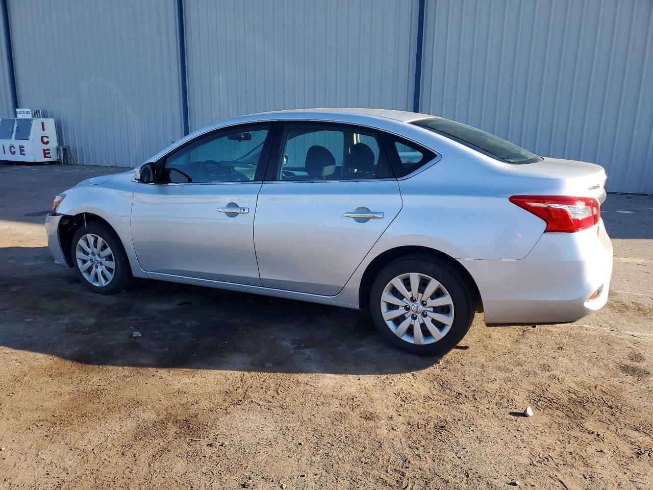 2017 NISSAN SENTRA S photo 2