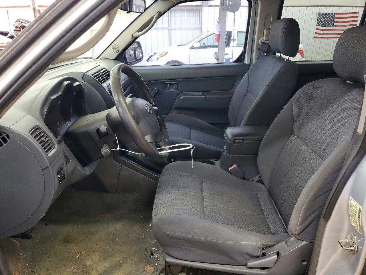 2002 NISSAN FRONTIER photo 7