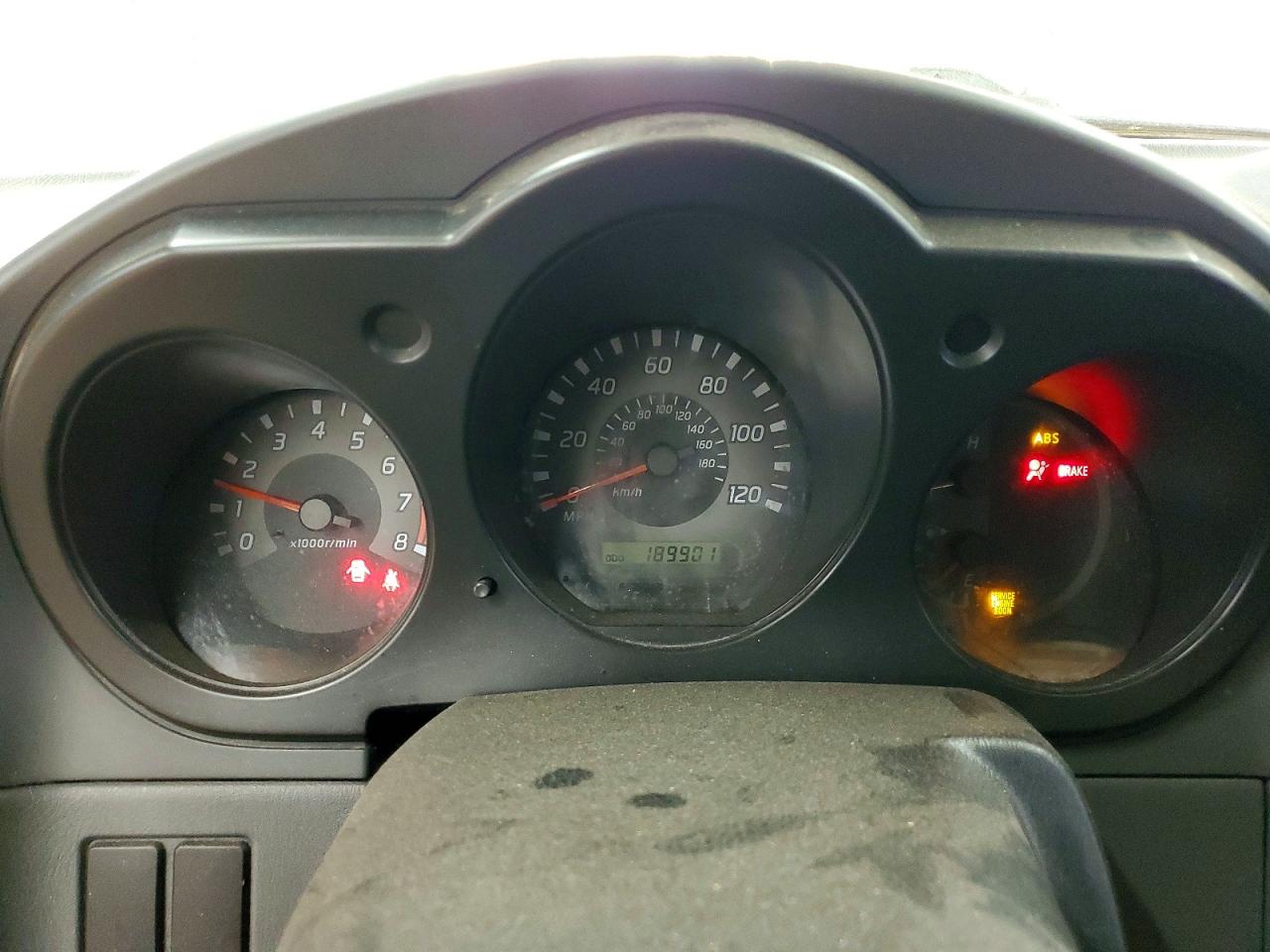 2002 NISSAN FRONTIER photo 9