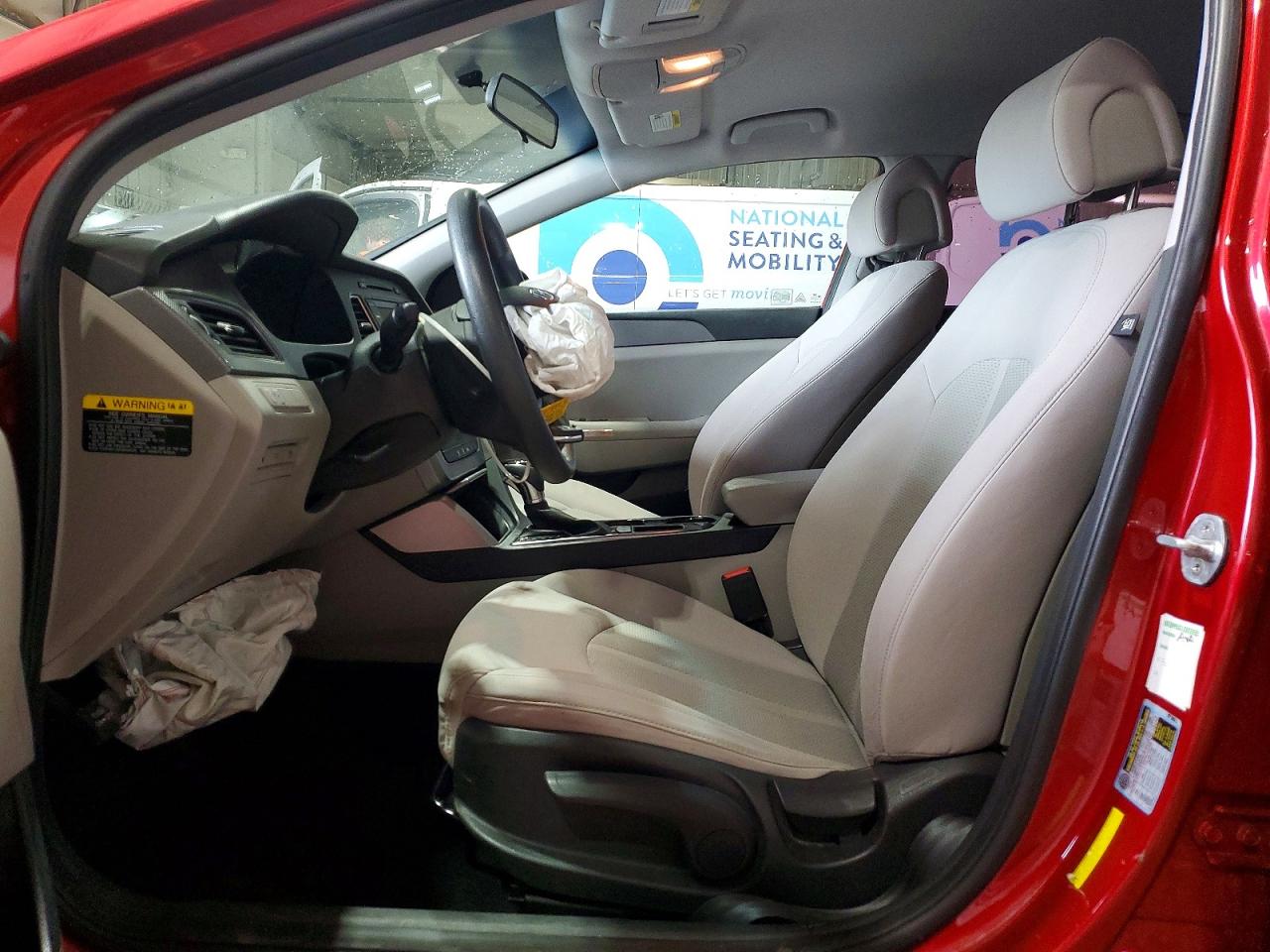 2017 HYUNDAI SONATA SE photo 13
