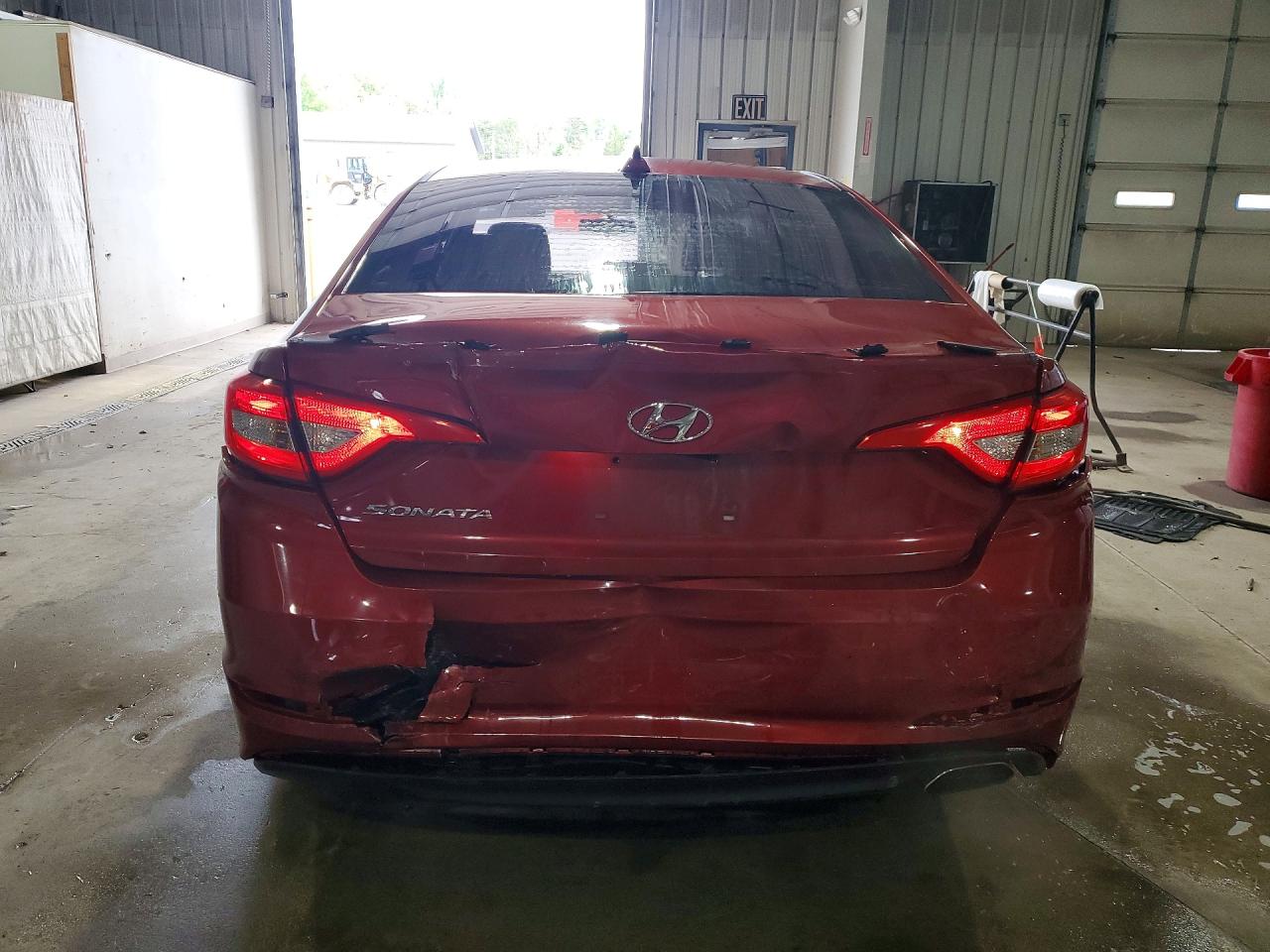 2017 HYUNDAI SONATA SE photo 11