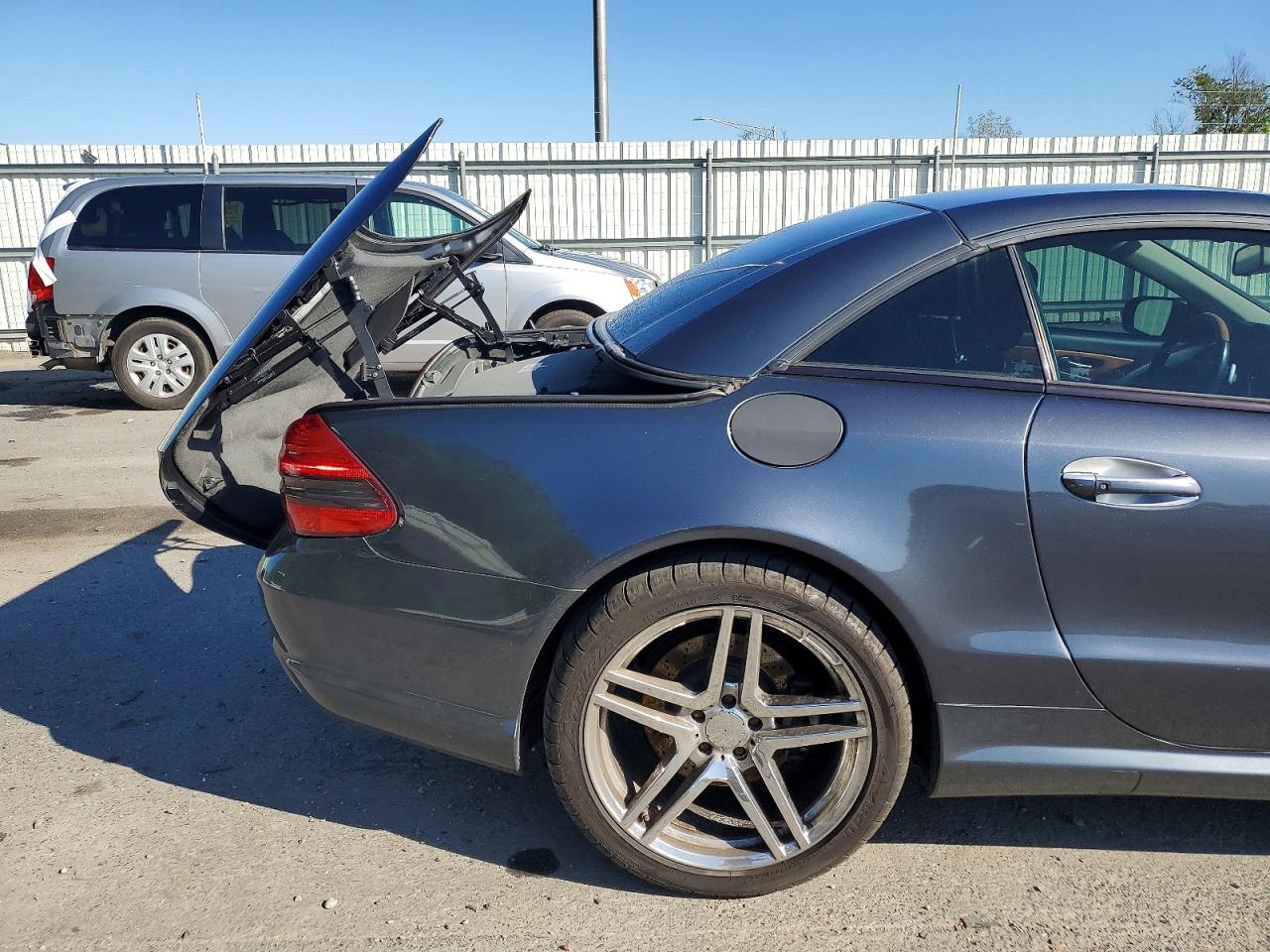 2009 MERCEDES-BENZ SL 550 photo 19