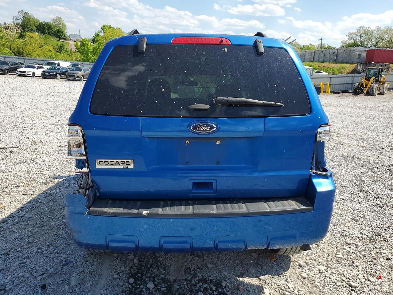 2012 FORD ESCAPE XLT photo 16