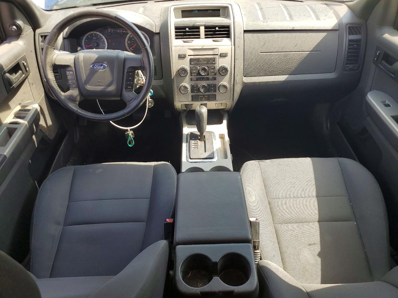 2012 FORD ESCAPE XLT photo 22