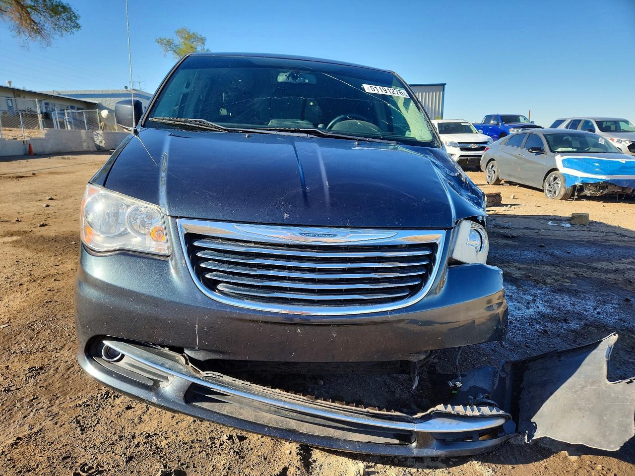 2013 CHRYSLER TOWN & COUNTRY TOURING photo 9