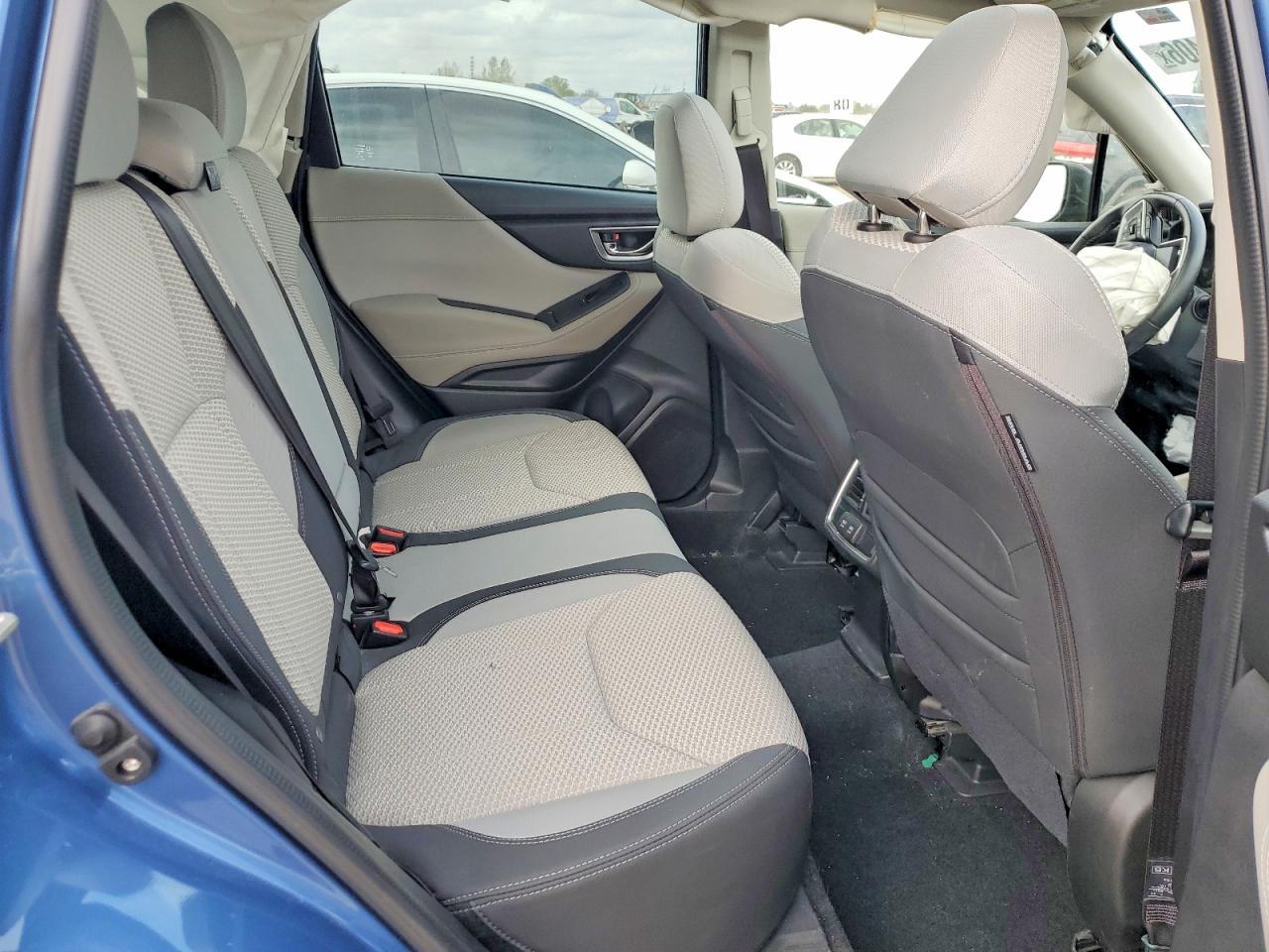 2021 SUBARU FORESTER PREMIUM photo 28