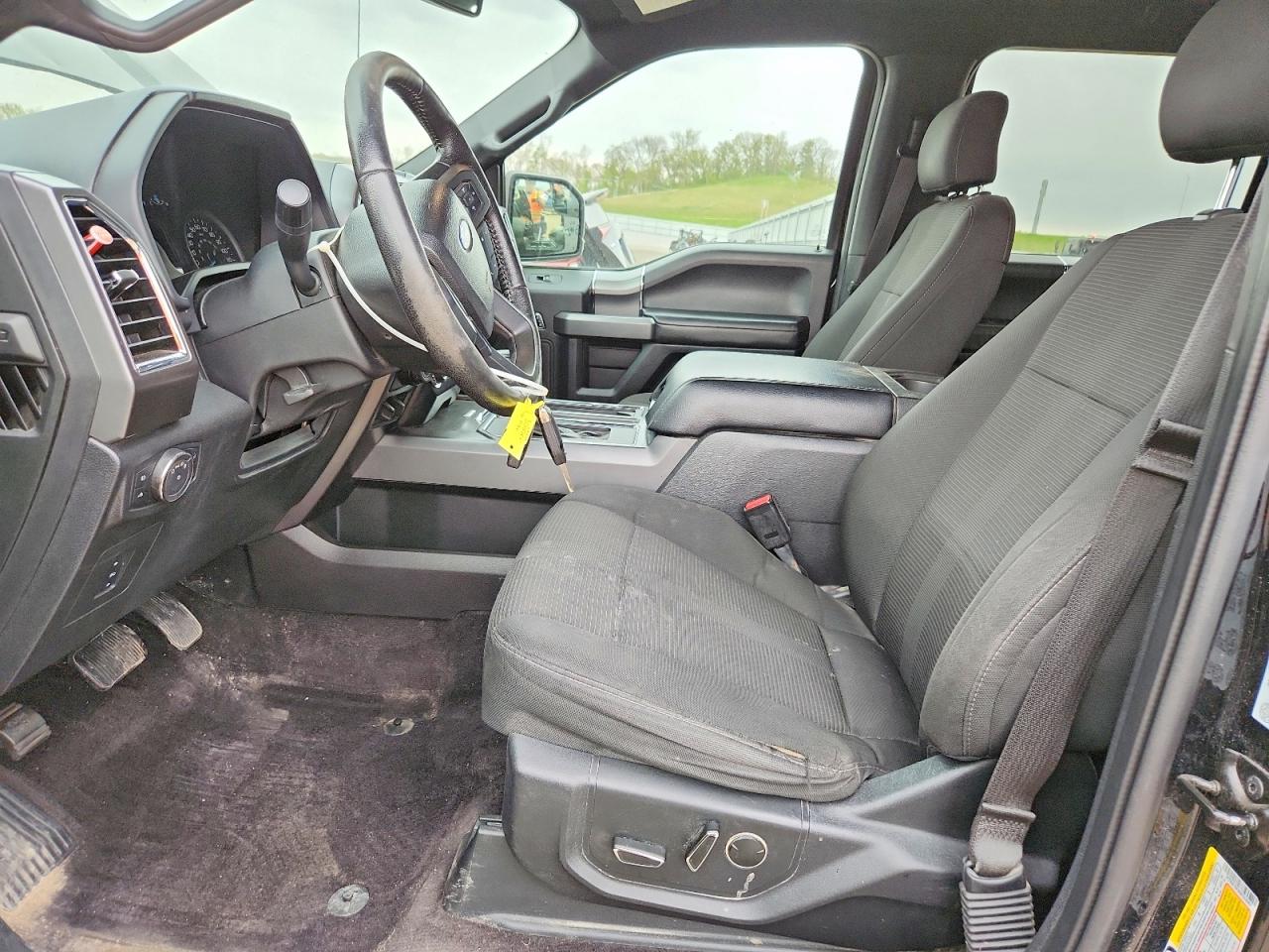 2016 FORD F150 SUPERCREW photo 13