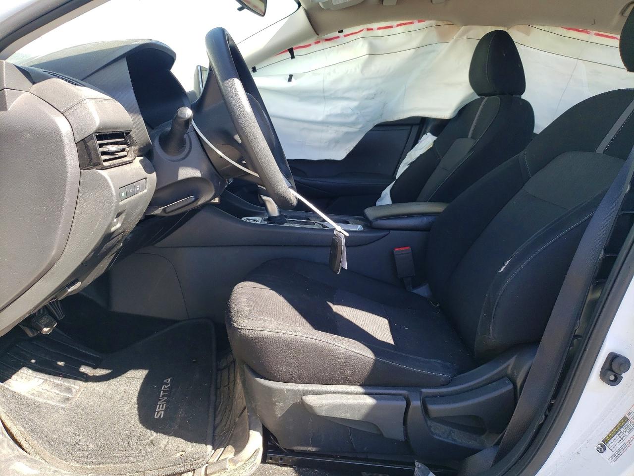 2024 NISSAN SENTRA SV photo 13