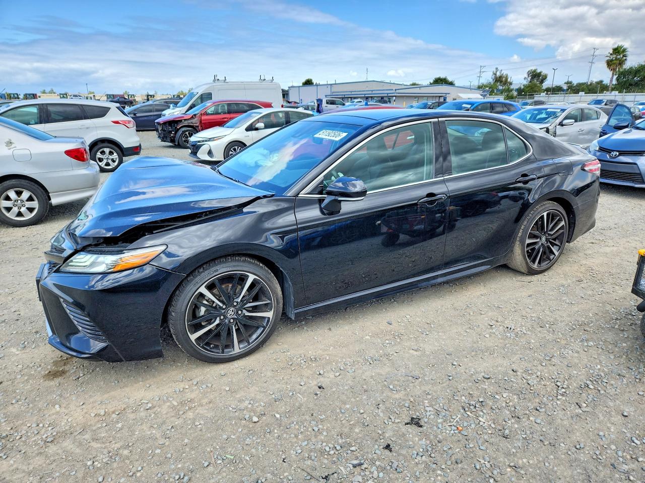 2019 TOYOTA CAMRY