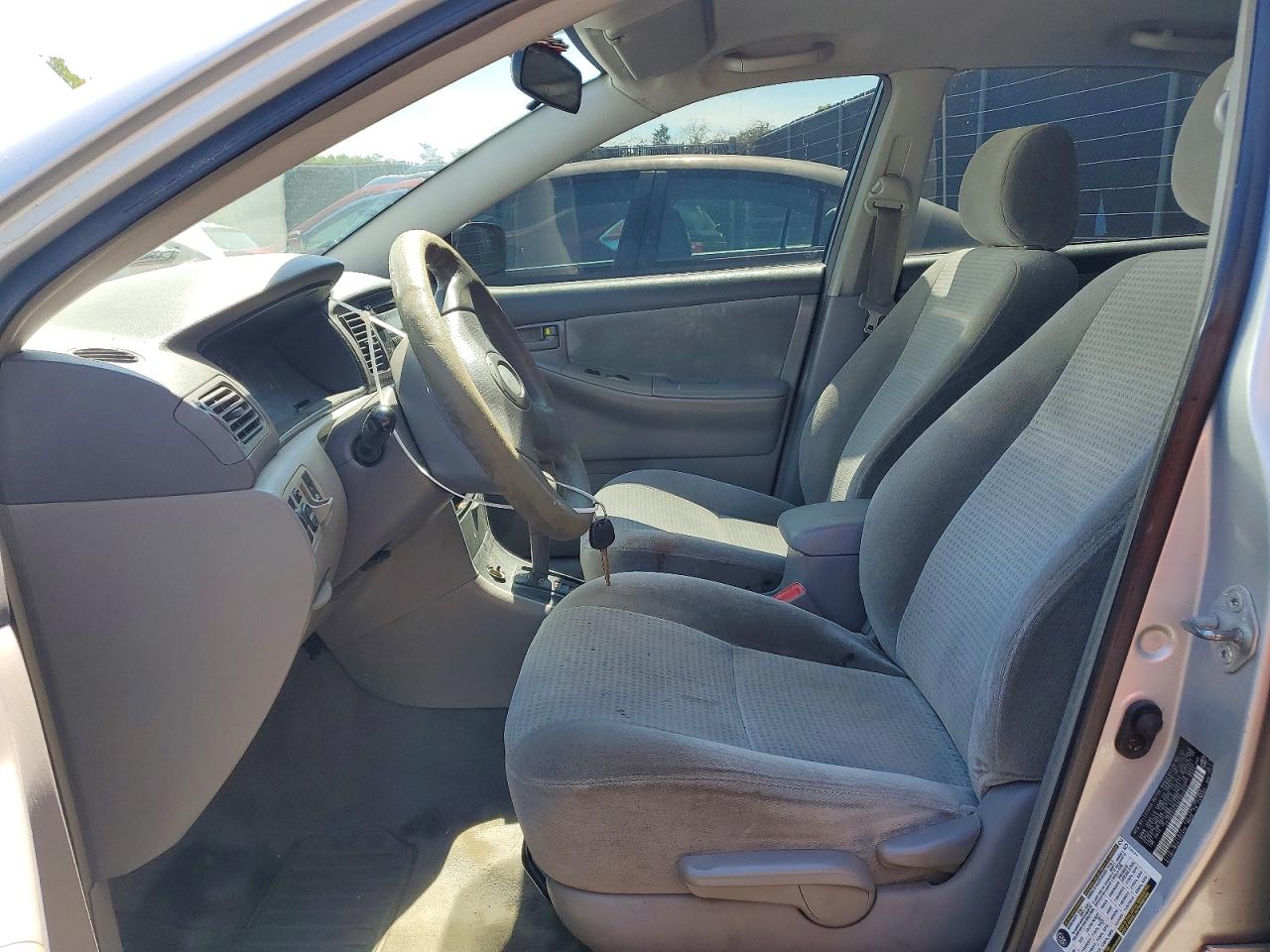 2006 TOYOTA COROLLA CE photo 13