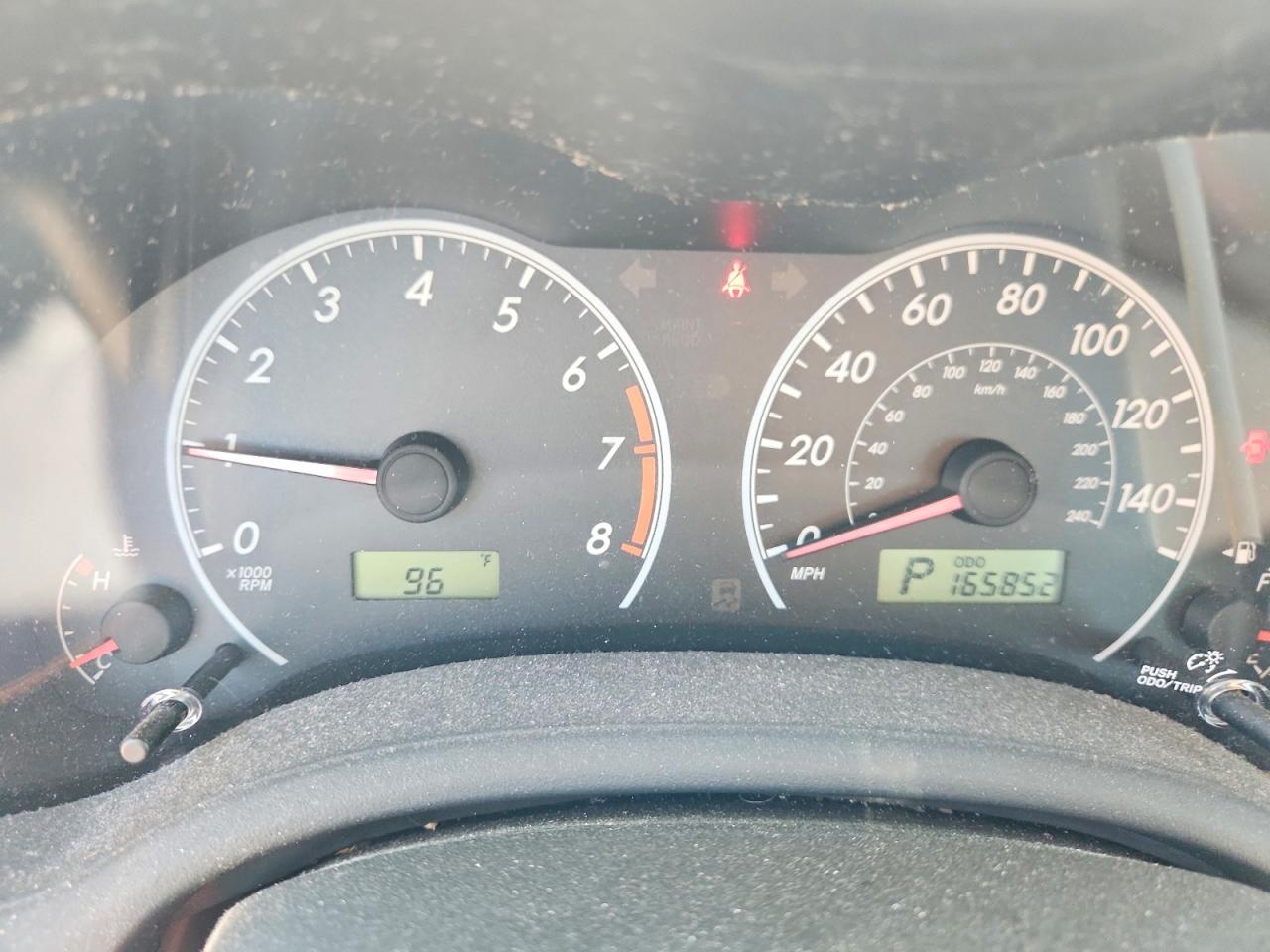 2012 TOYOTA COROLLA LE photo 25