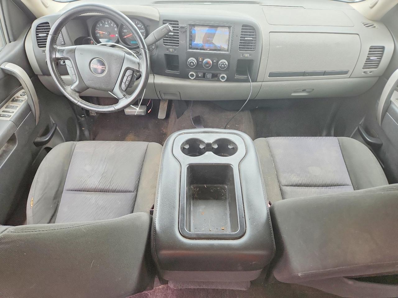 2011 GMC SIERRA C1500 SL photo 8