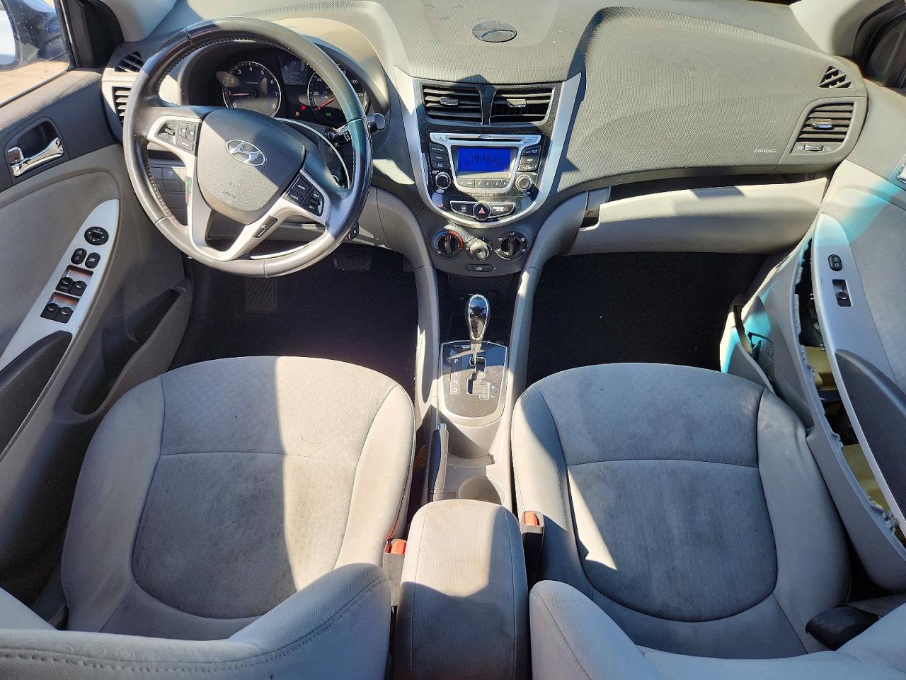 2014 HYUNDAI ACCENT SE photo 15