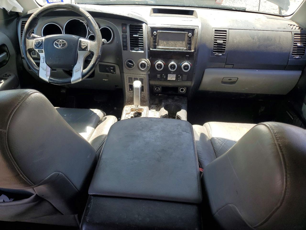 2015 TOYOTA SEQUOIA LIMITED photo 22