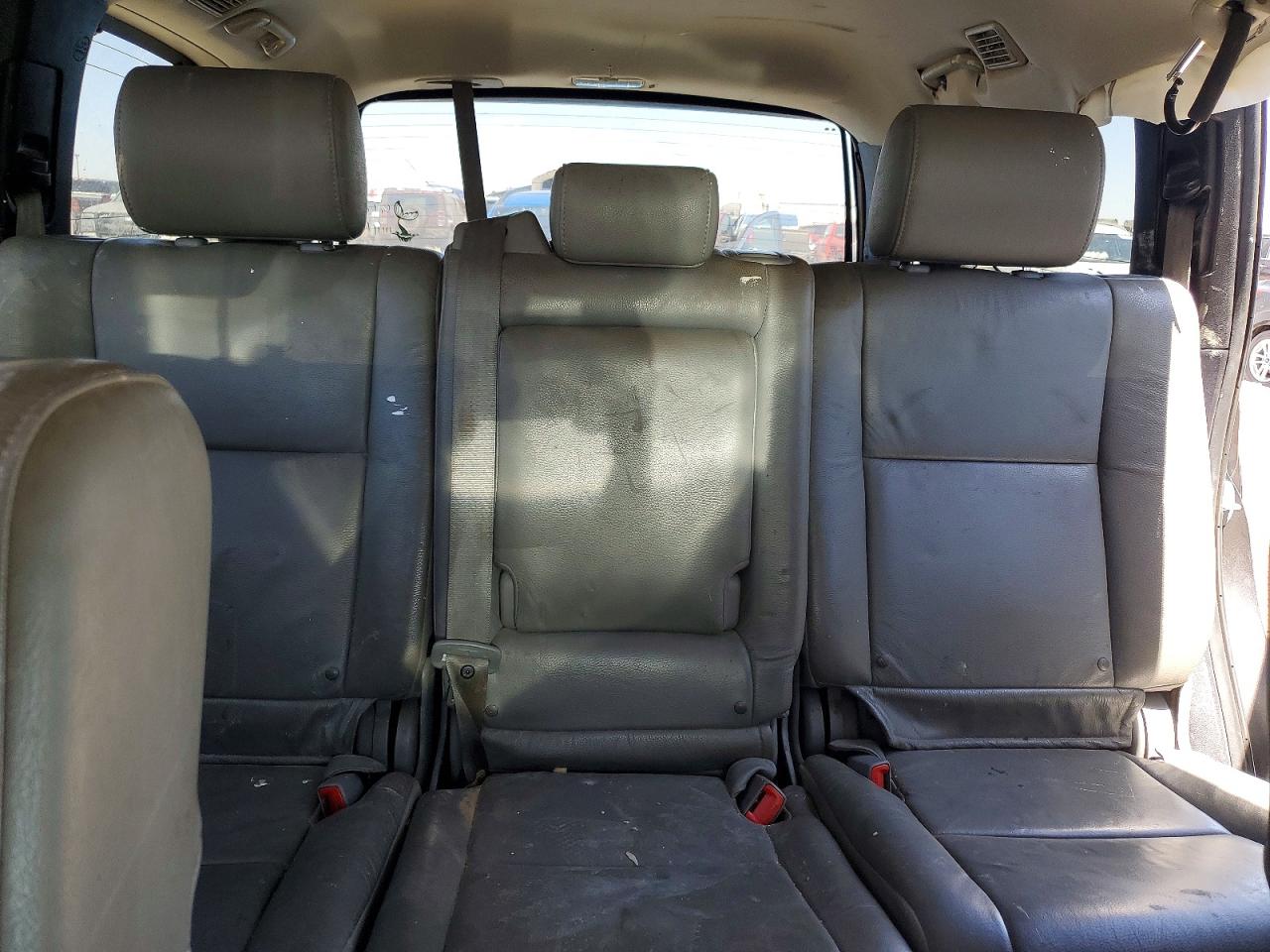 2015 TOYOTA SEQUOIA LIMITED photo 28