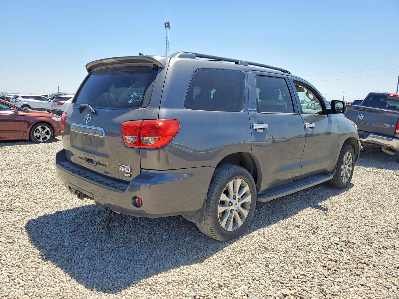 2015 TOYOTA SEQUOIA LIMITED photo 7
