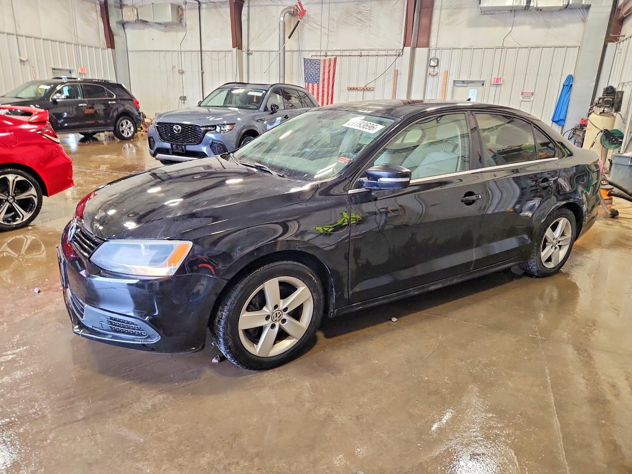 2013 VOLKSWAGEN JETTA