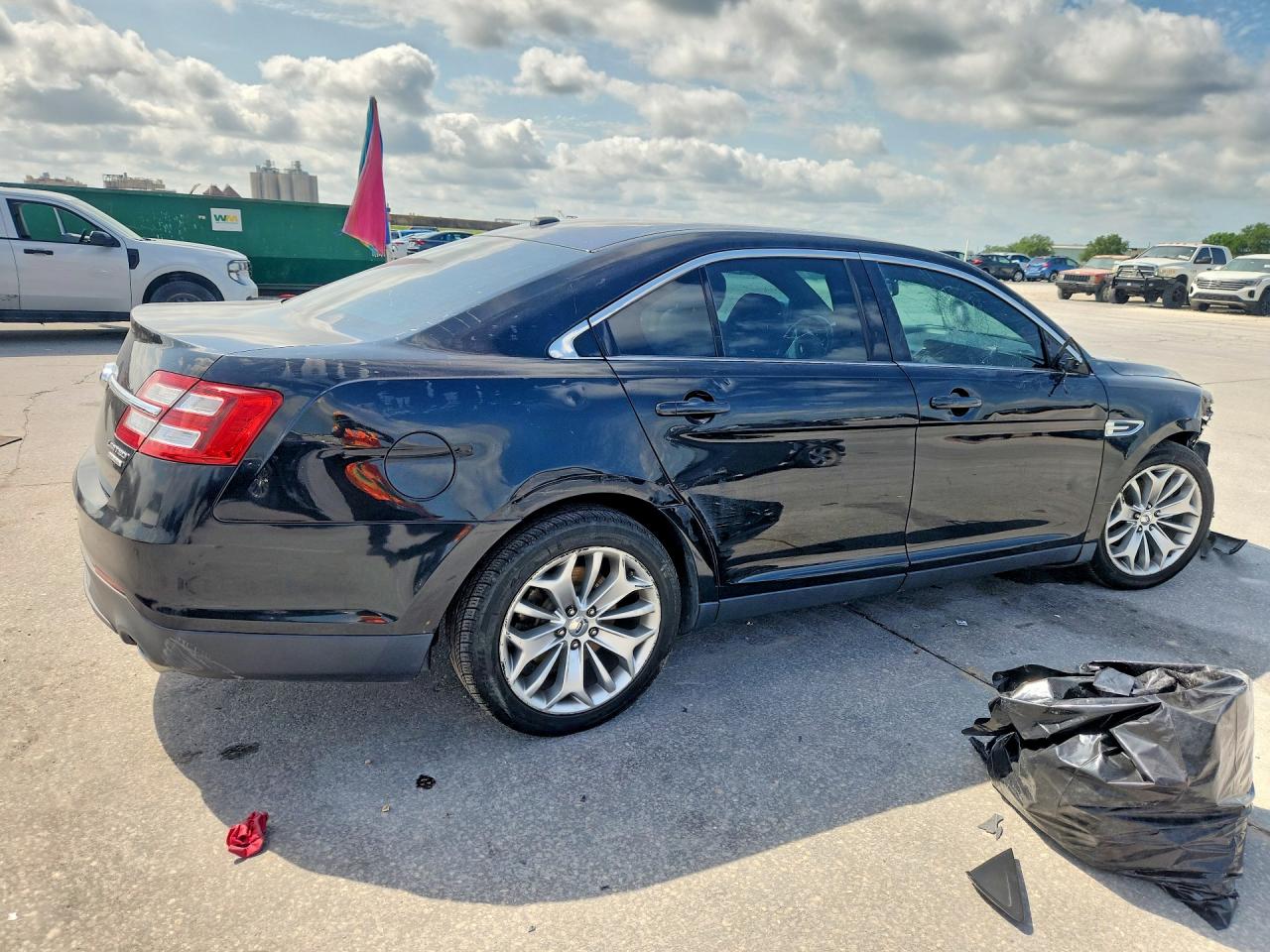 2014 FORD TAURUS LIMITED photo 7