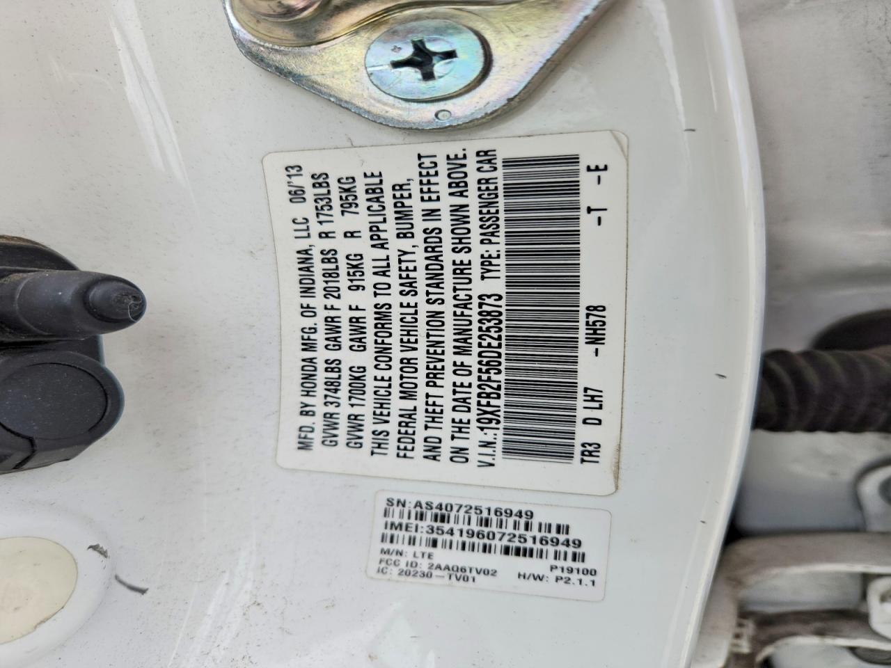 2013 HONDA CIVIC LX photo 34