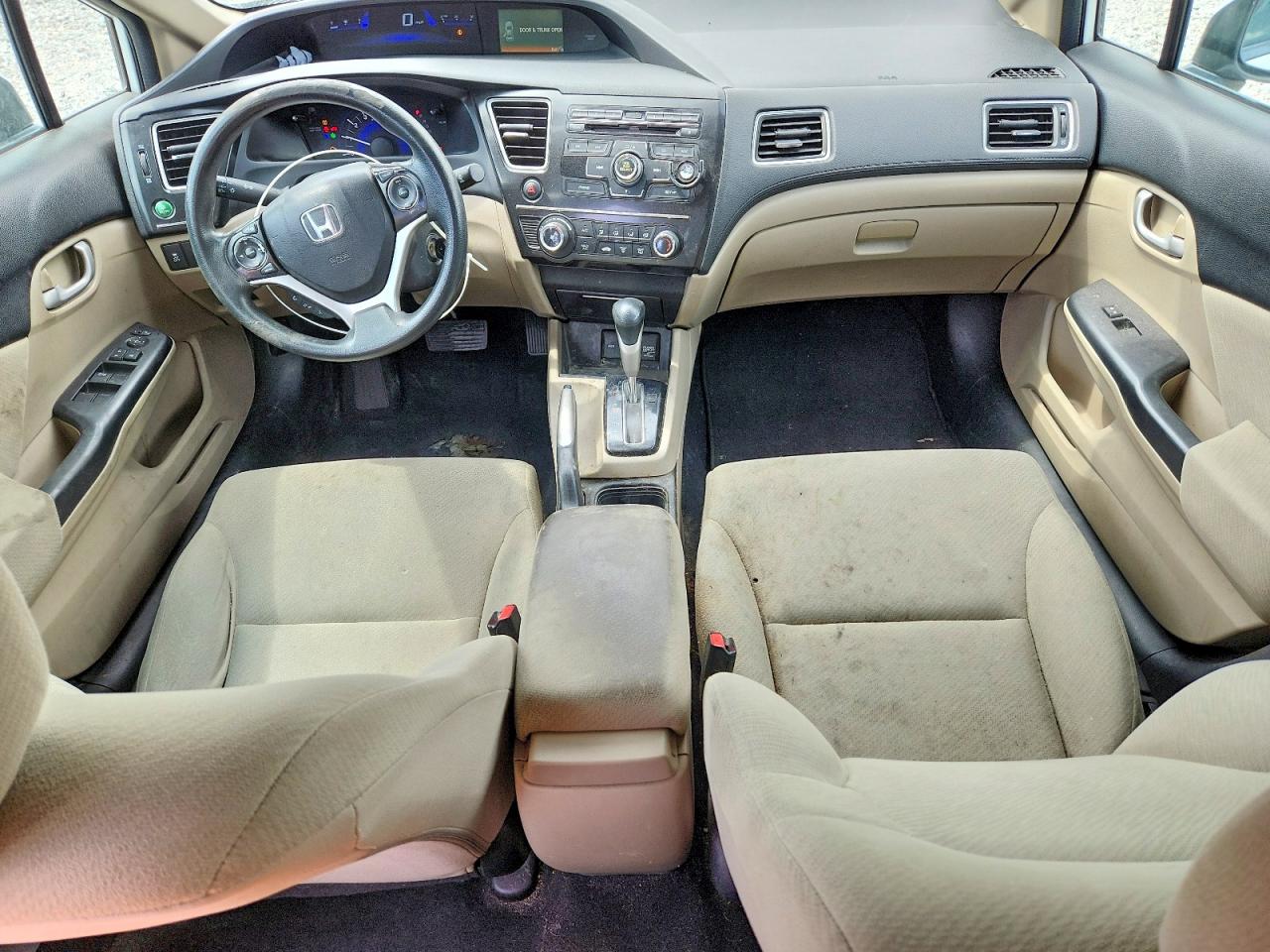 2013 HONDA CIVIC LX photo 22
