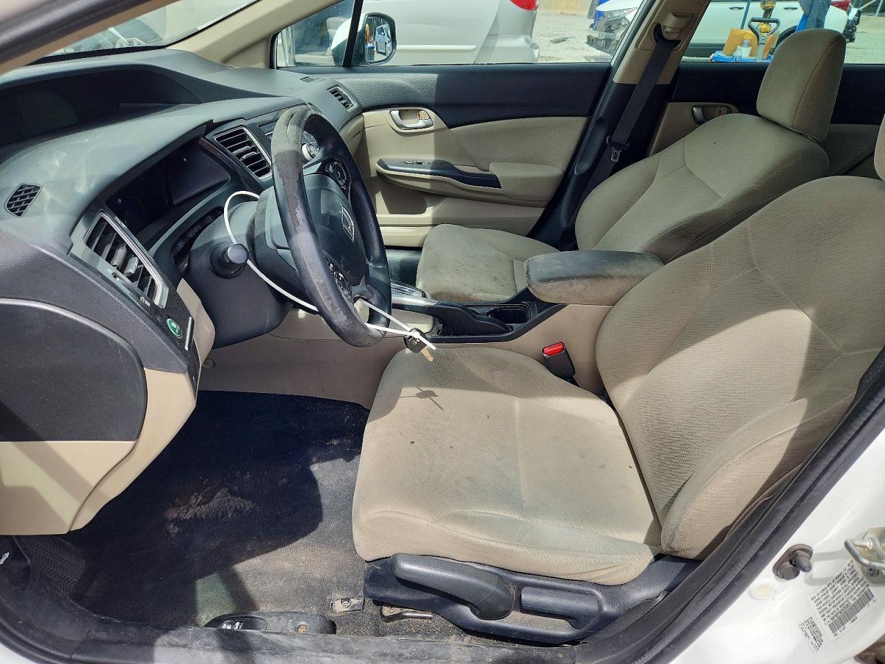 2013 HONDA CIVIC LX photo 19