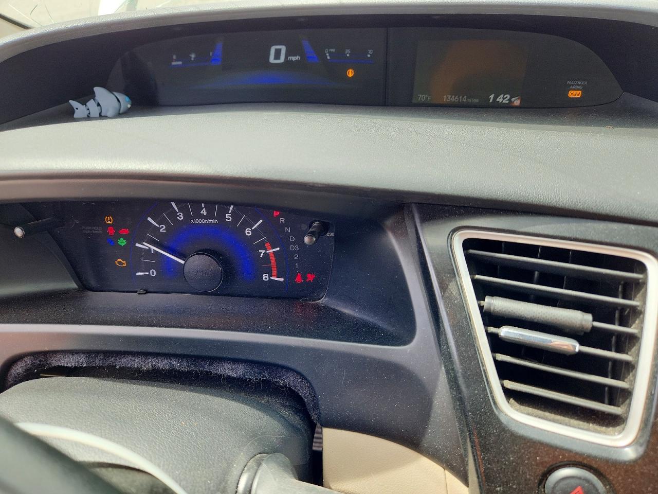 2013 HONDA CIVIC LX photo 25