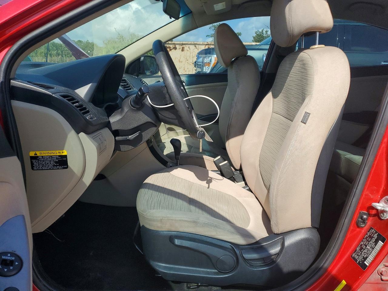 2016 HYUNDAI ACCENT SE photo 7
