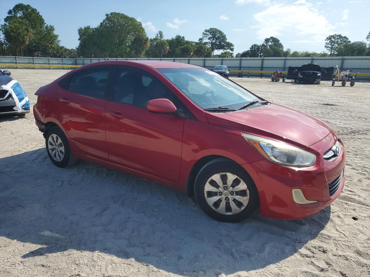 2016 HYUNDAI ACCENT SE photo 4