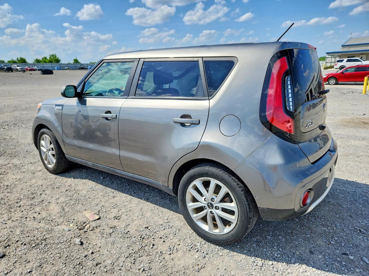 2018 KIA SOUL + photo 2