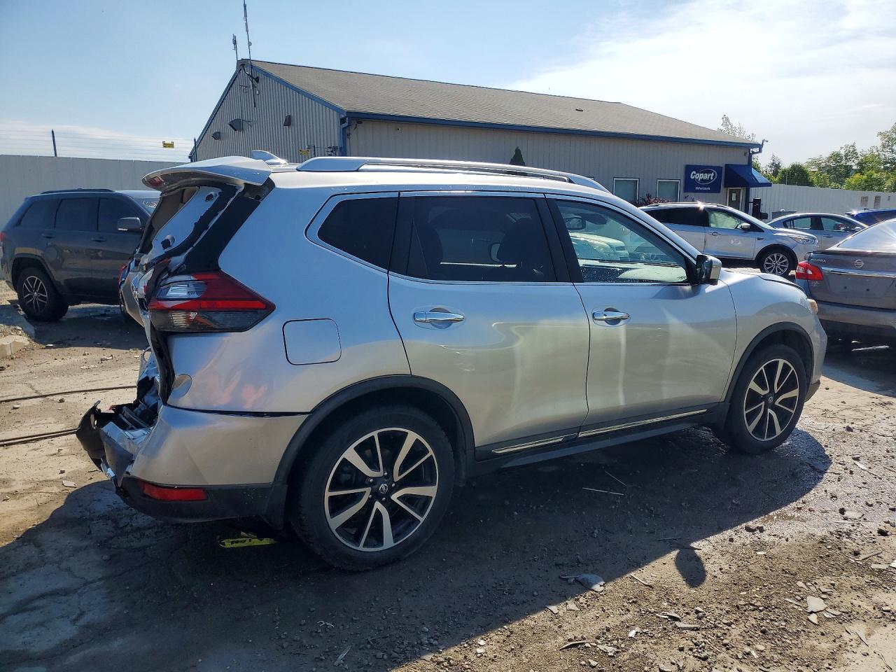 2017 NISSAN ROGUE SL photo 5