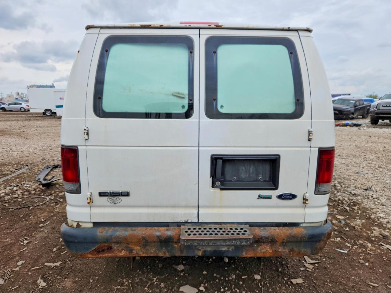 2010 FORD ECONOLINE E150 VAN photo 11