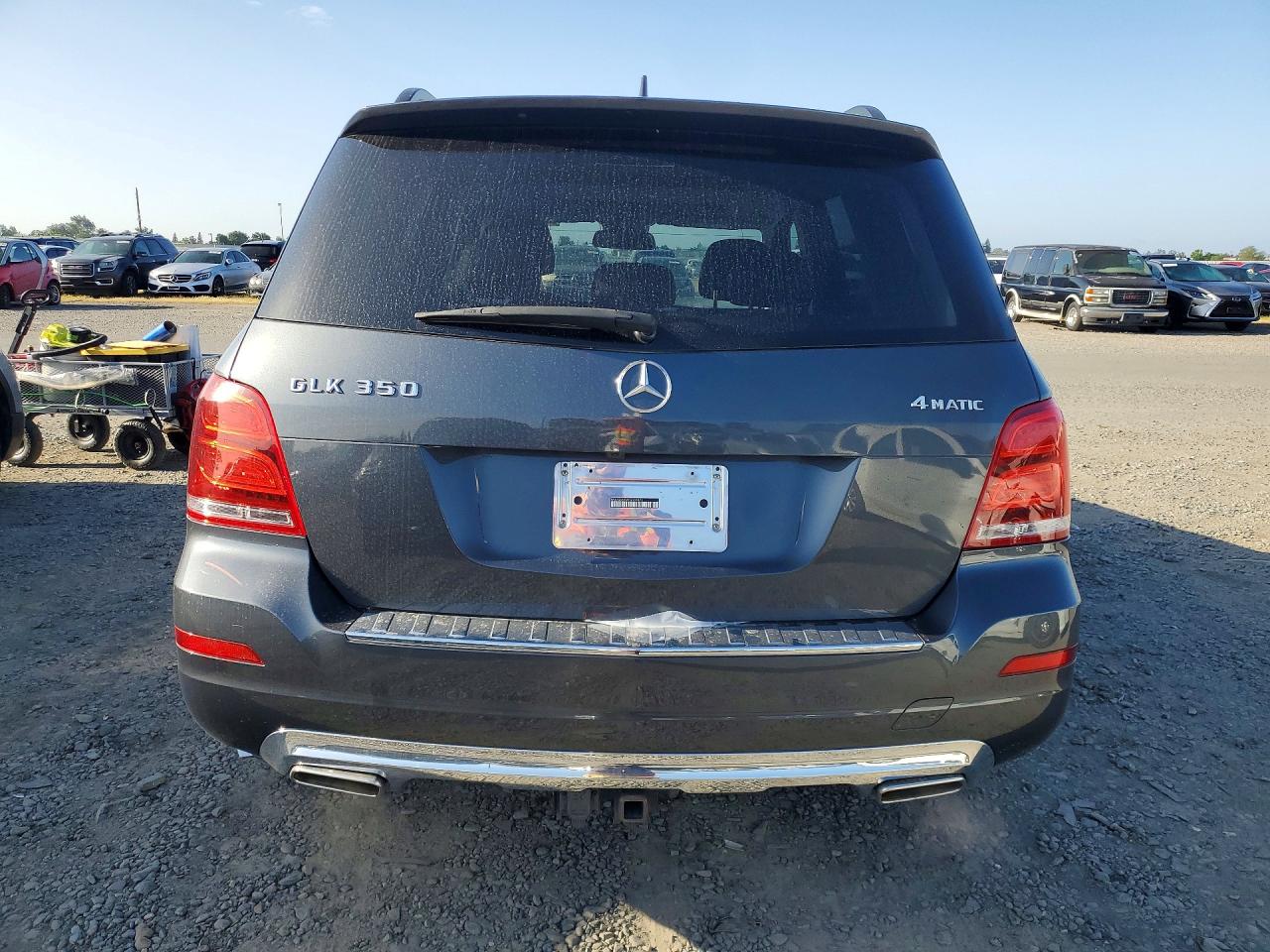 2015 MERCEDES-BENZ GLK 350 4MATIC photo 11