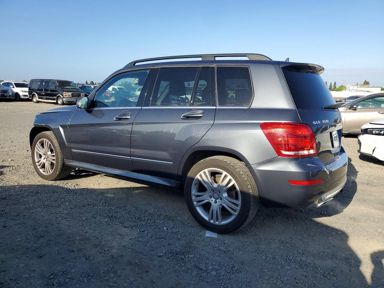 2015 MERCEDES-BENZ GLK 350 4MATIC photo 3