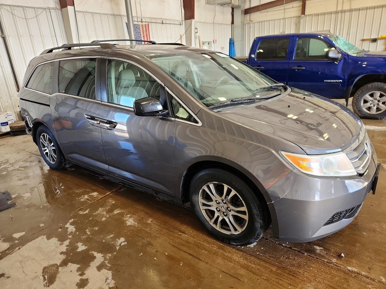 2013 HONDA ODYSSEY EX photo 4