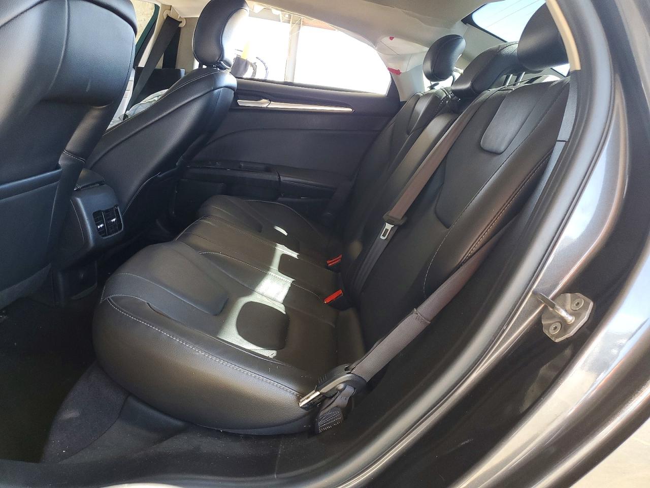 2019 FORD FUSION photo 28