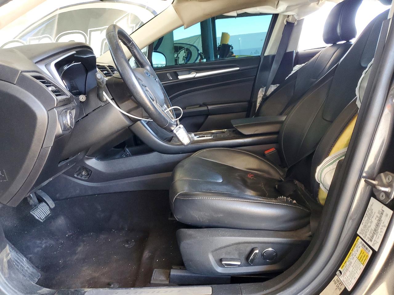 2019 FORD FUSION photo 19