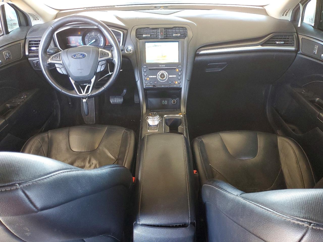 2019 FORD FUSION photo 22