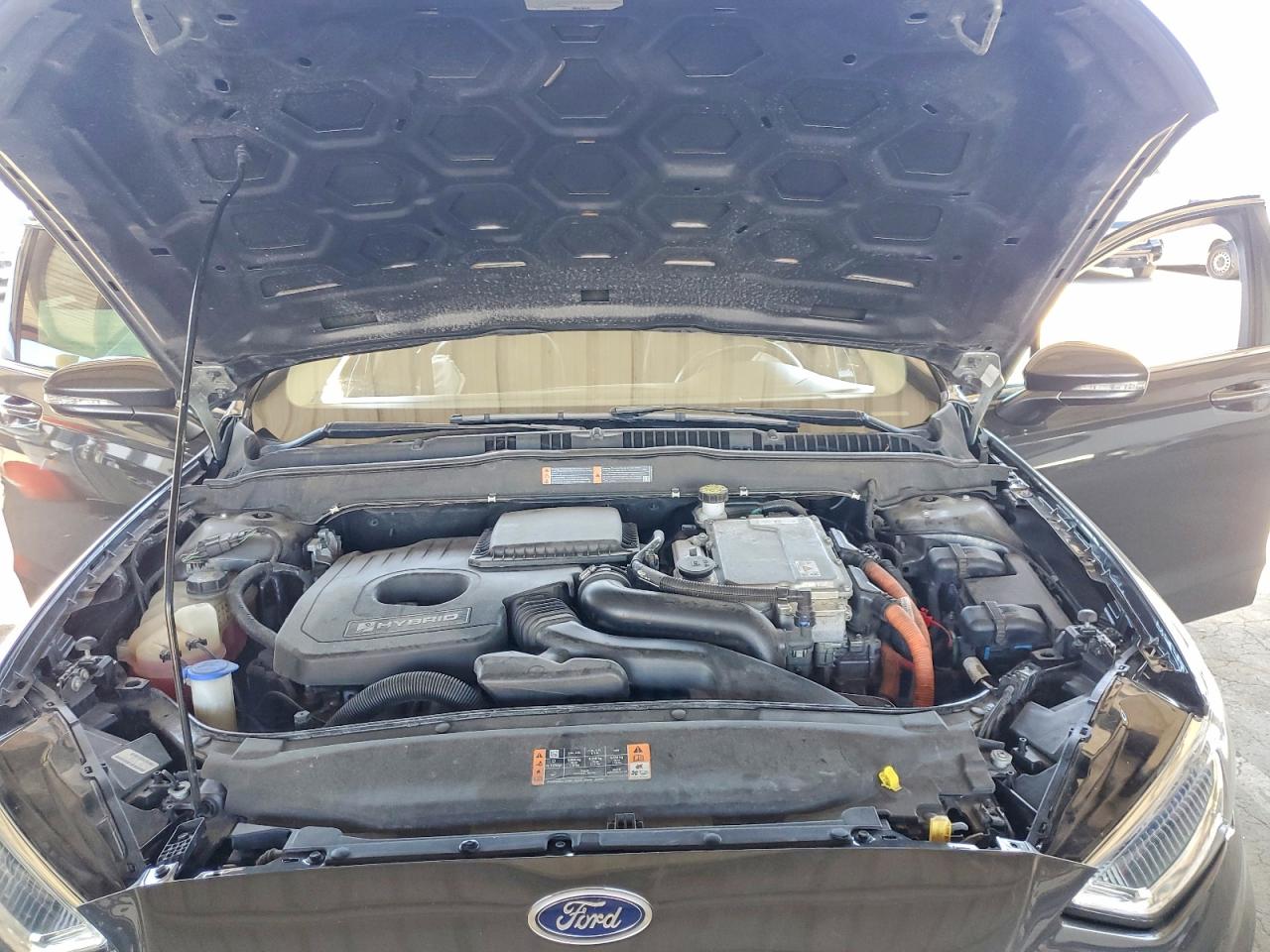 2019 FORD FUSION photo 31
