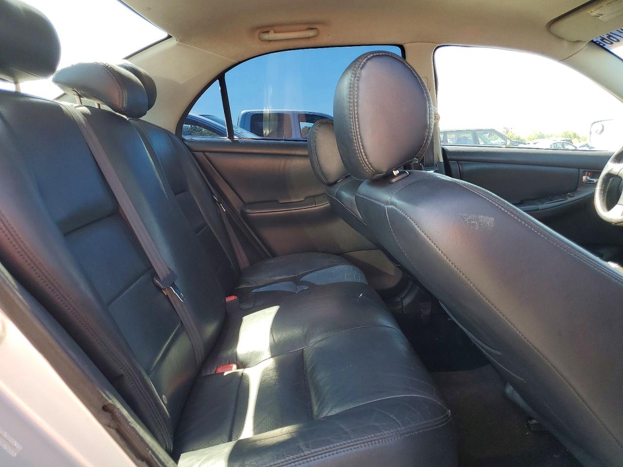 2005 TOYOTA COROLLA S photo 19