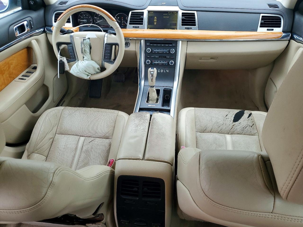 2010 LINCOLN MKS photo 15
