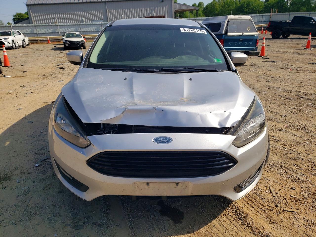 2018 FORD FOCUS SE photo 9